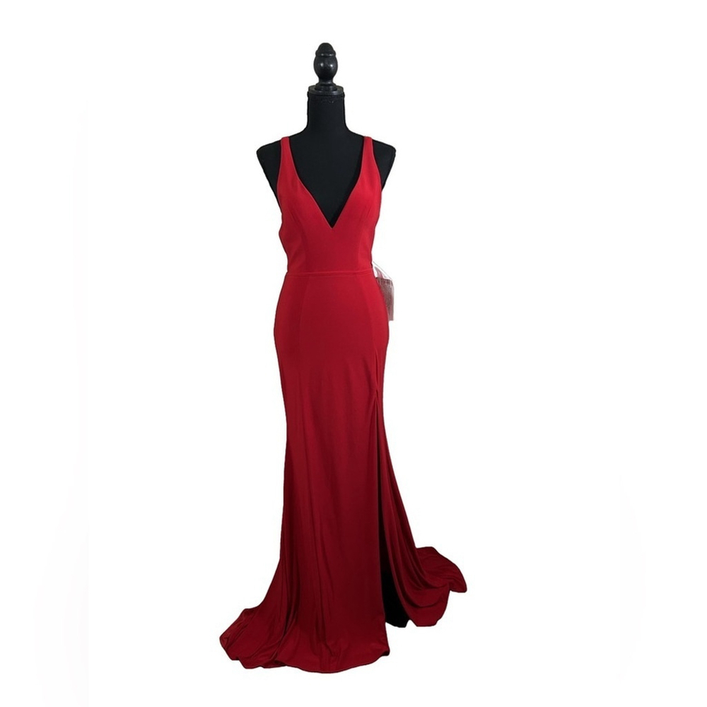 NWT Ieena for Mac Duggal #25846 Red Deep V-Neck Gown Size 2 Low Back Slit Dress